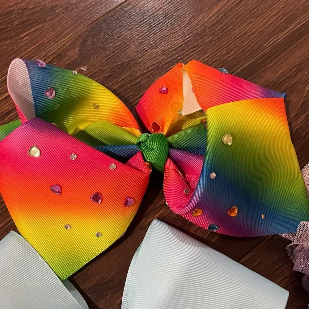Lot of JoJo‎ Siwa Large Cheer Bows and other hair accessories.